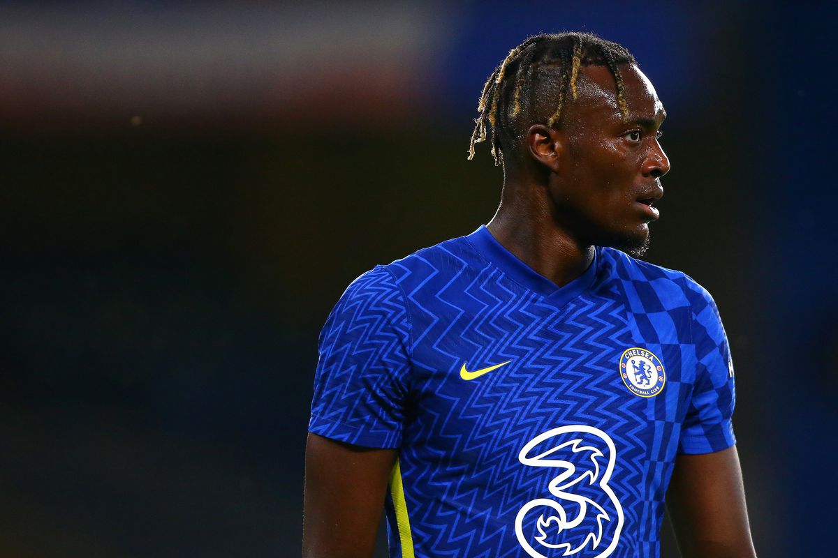 Tammy Abraham signs for As Roma