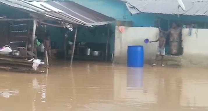 Heavy rains render hundreds homeless in Assin Fosu