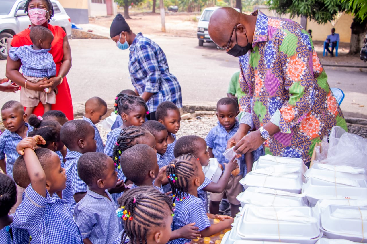 Former KMA boss celebrates Christmas with orphans at the Kumasi Children’s home