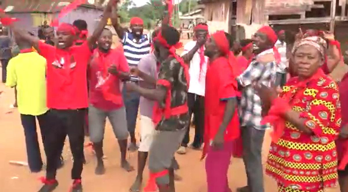 Akrofrom residents want chief destooled
