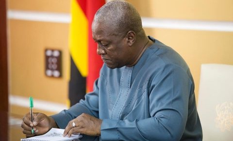 Mahama appalled by Akufo-Addo’s ‘gagging’ of the media