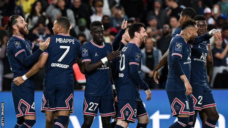 PSG win 10th title but angry fans leave early