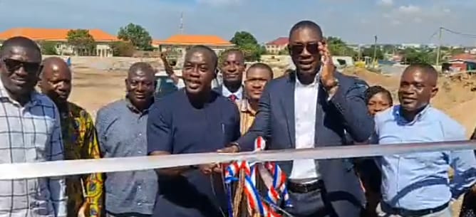 Dr. Okoe Boye commissions 20-seater toilet facility at Lekma