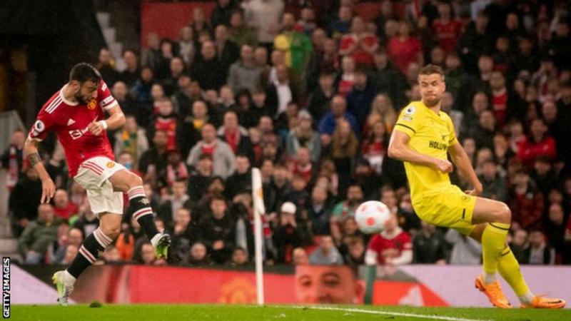 Man Utd earn moral-boosting win over Brendford