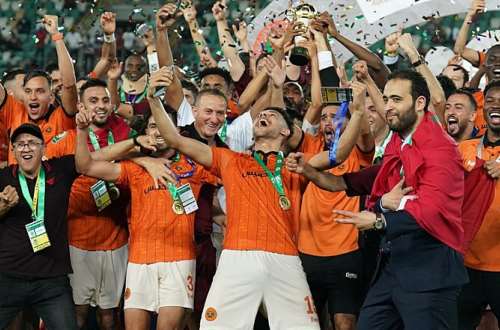 RS Berkane beat Orlando Pirates on penalty shootout to win CAF Confederation Cup trophy