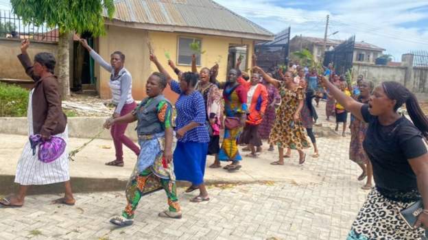 Women march in protest over Nigeria church killings