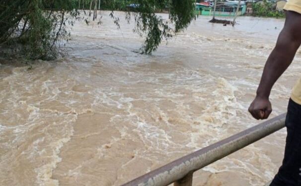 Prison Officer swept by floods as he attempts to rescue trapped residents