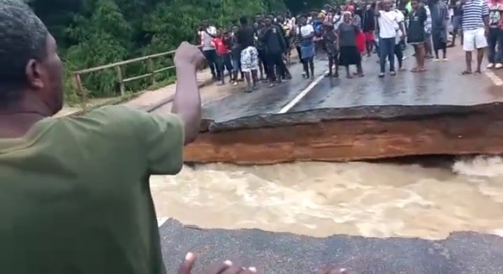 Cape Coast-Twifo Praso road inaccessible, use Yamoransa NI stretch – Motorists told