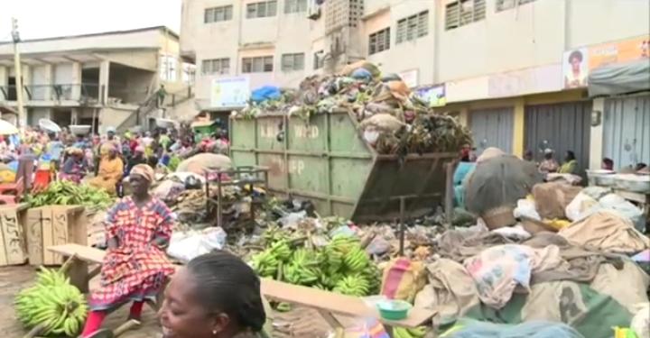 Bantama Market swallowed by refuse