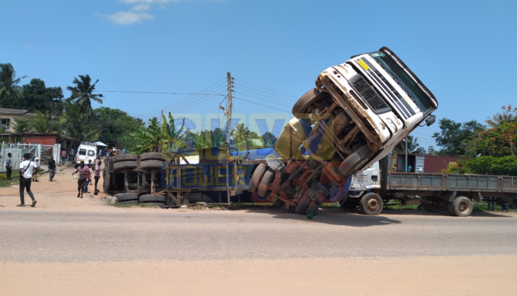 Fuel tanker overturns at Effia-Fijai road
