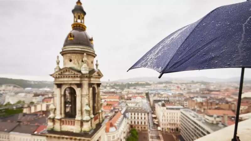 Hungary’s weather chief sacked over wrong forecast