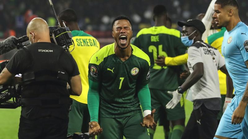 Keita Balde: Senegal support winger as doping ban hits World Cup hopes