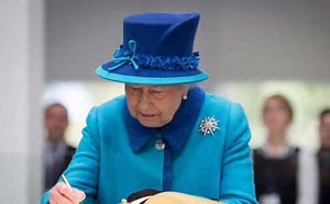 Mysterious Letter From The Queen: It Can’t Be Opened Until 2085!