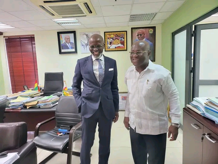 Gabby Otchere-Darko smokes peace pipe with Osei Kyei Mensah Bonsu