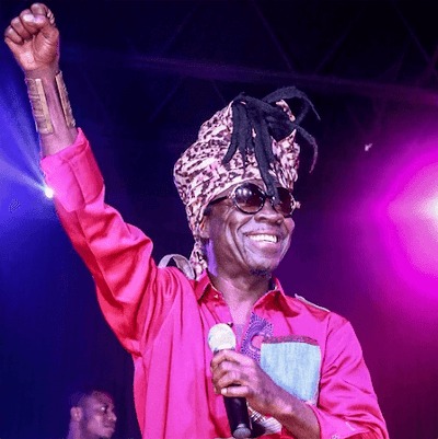 Kojo Antwi entertains fans on December 24th