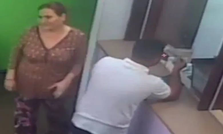 Police hunt two suspects for allegedly stealing $1600 at Accra mall