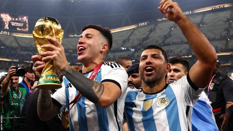 Chelsea complete British record £107m fee for Benfica midfielder