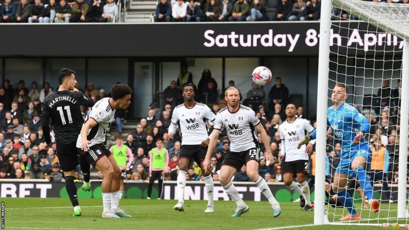 English Premier League: Arsenal beat Fulham to restore five-point lead