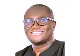 Newly elected Kumawu MP sworn into office