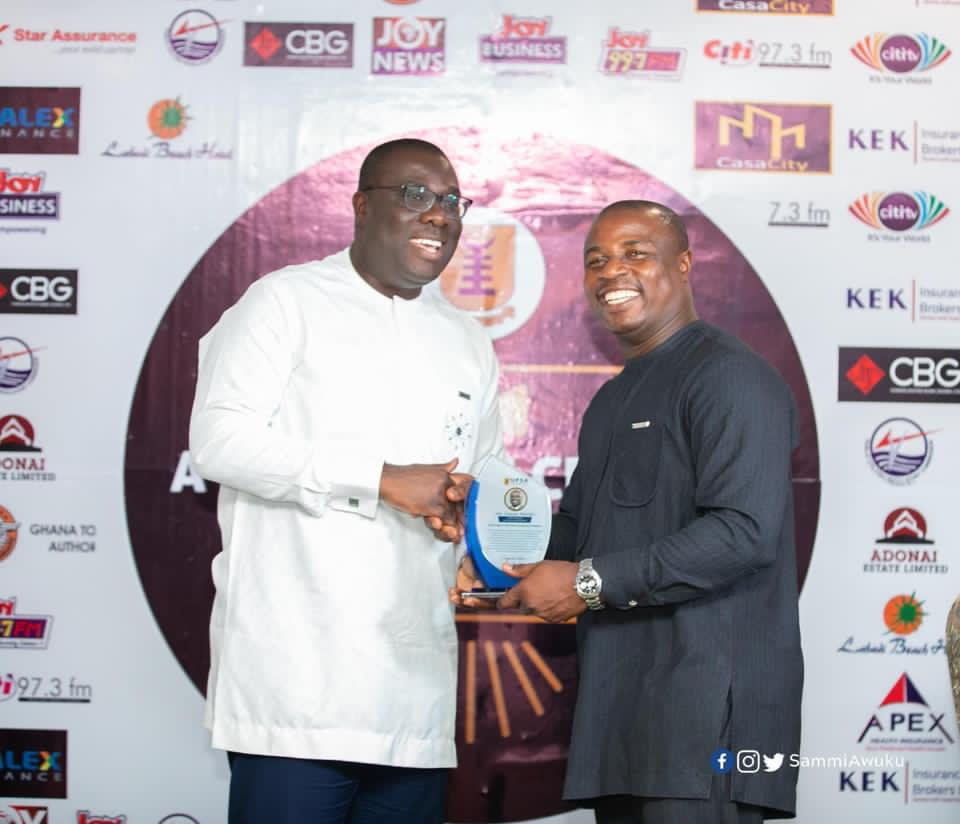 UPSA honours Sammi Awuku 
