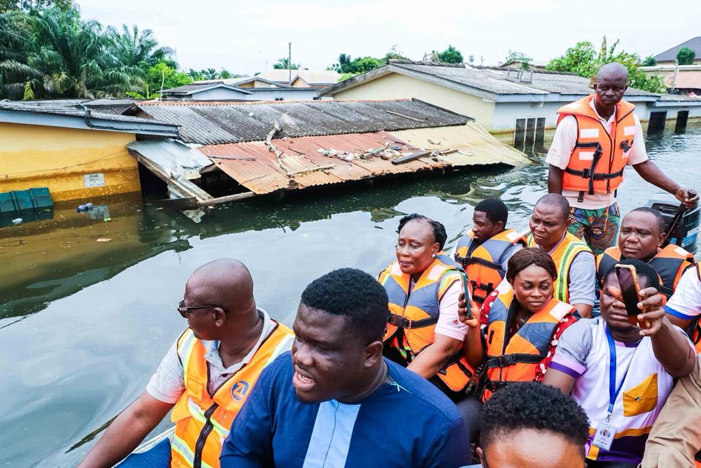 Zoomlion lower Volta flood victims 
