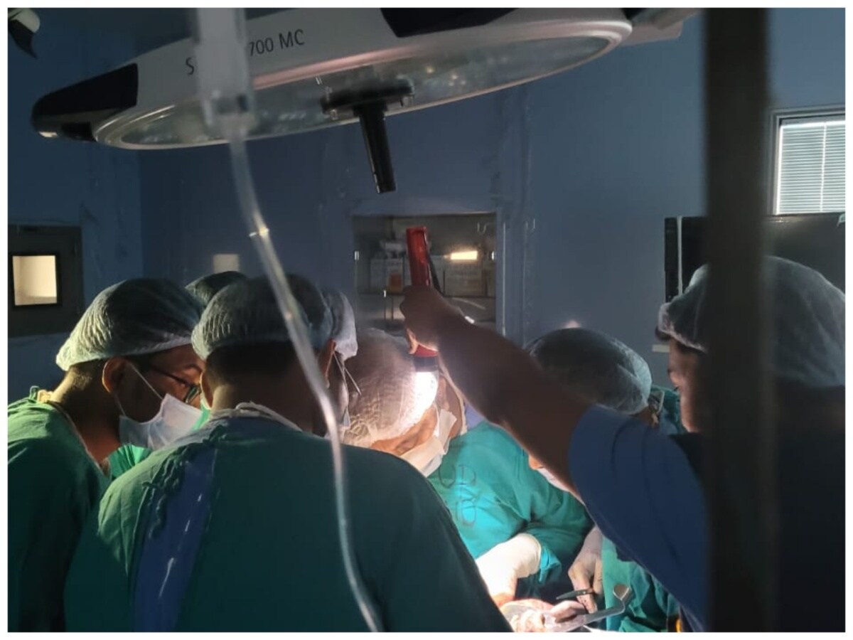 ‘We use torch lights to deliver babies and perform surgeries’ – Twifo Praso Hospital doctors