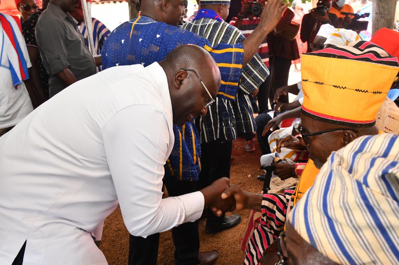 ‘Your farm produce will no longer rot in farms’ – Bawumia assures farmers
