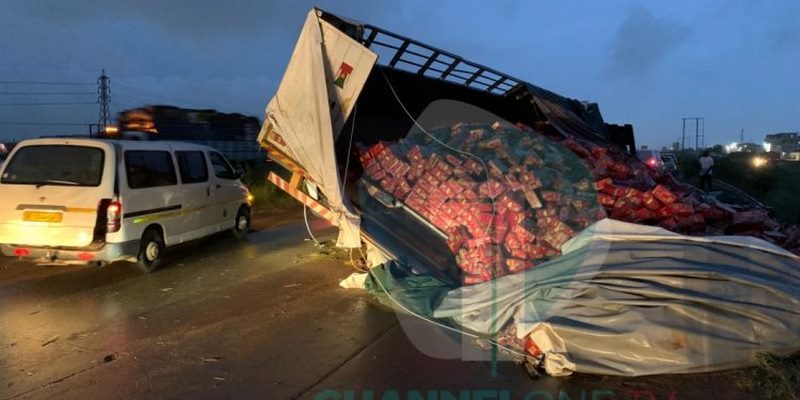 Overturned truck on Motorway causes massive gridlock