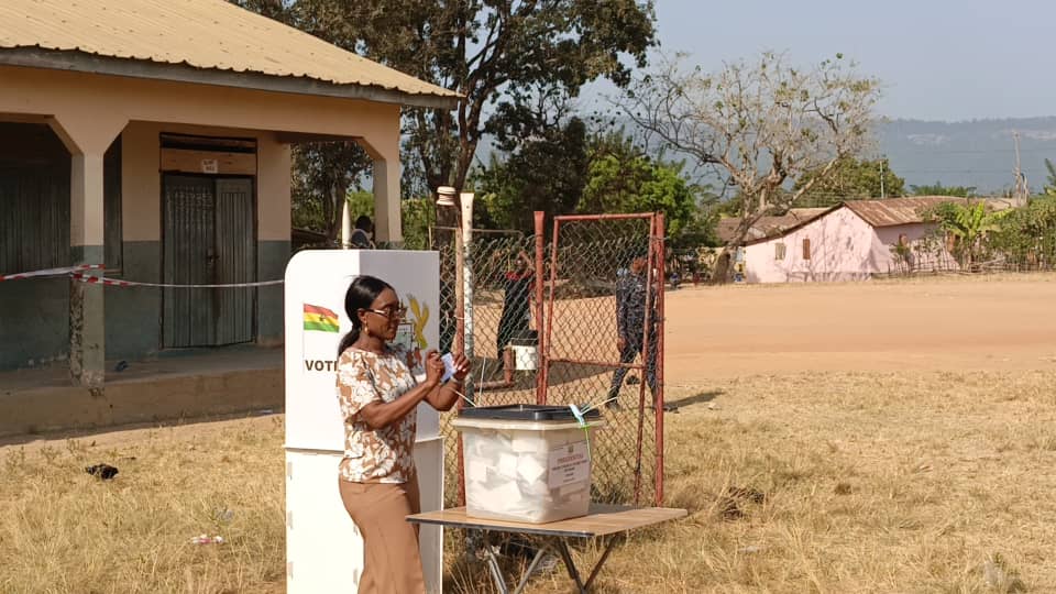 MP for Atiwa East, Abena Osei-Asare casts her vote