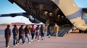 US suspends tariffs after Colombia agrees to deportation flights