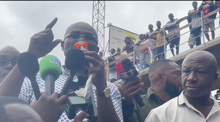 Kennedy Agyapong donates GH¢100k and 200 street bulbs to Adum fire victims