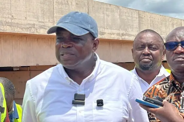 Roads minister tours deplorable Komenda road, assures chief of timely completion