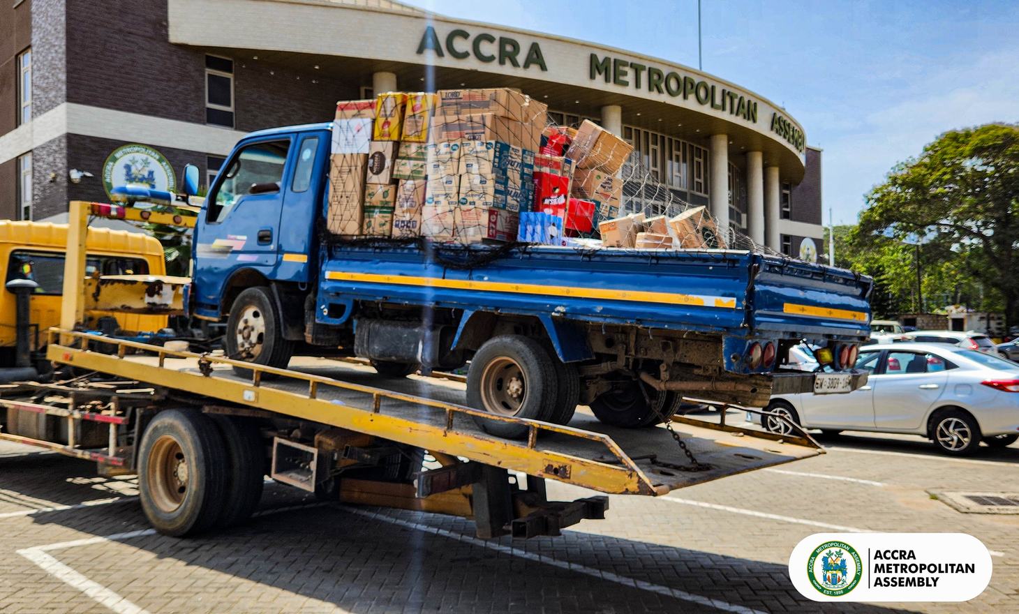AMA clamps vehicles for violating revised street loading hours