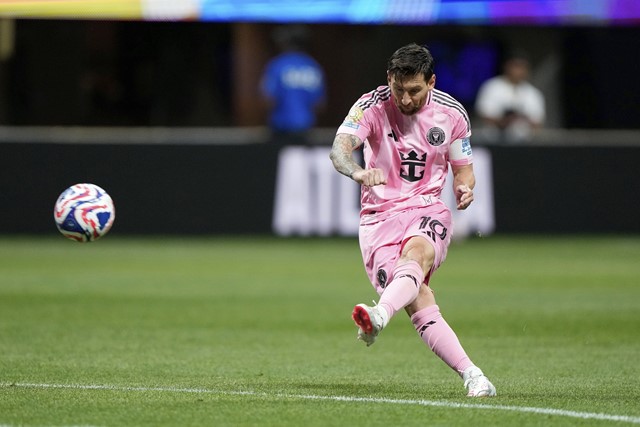 Club World Cup: Messi stunner gives Inter Miami victory over Porto