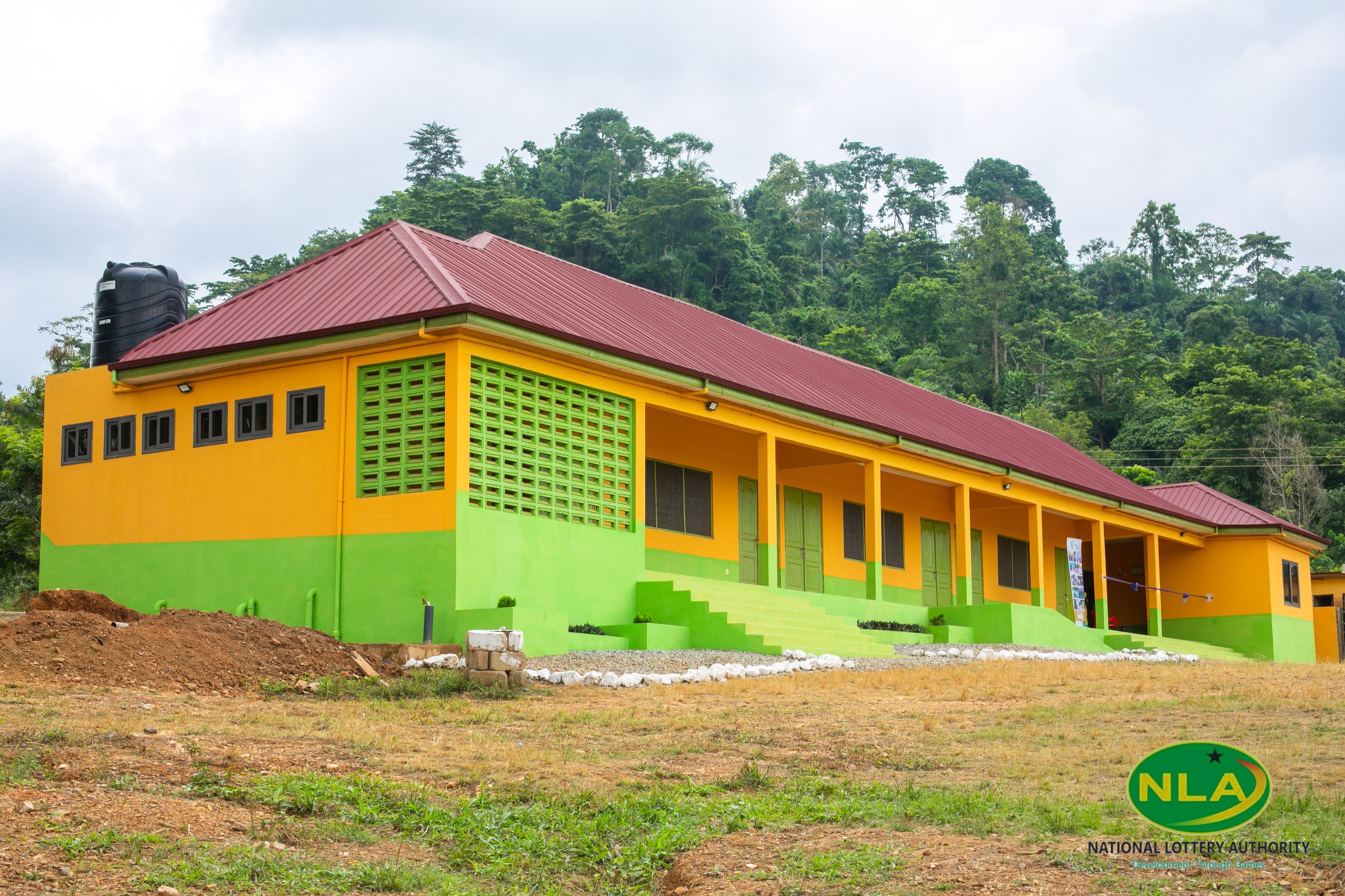 NLA Good Causes Foundation commissions school block in Akenten