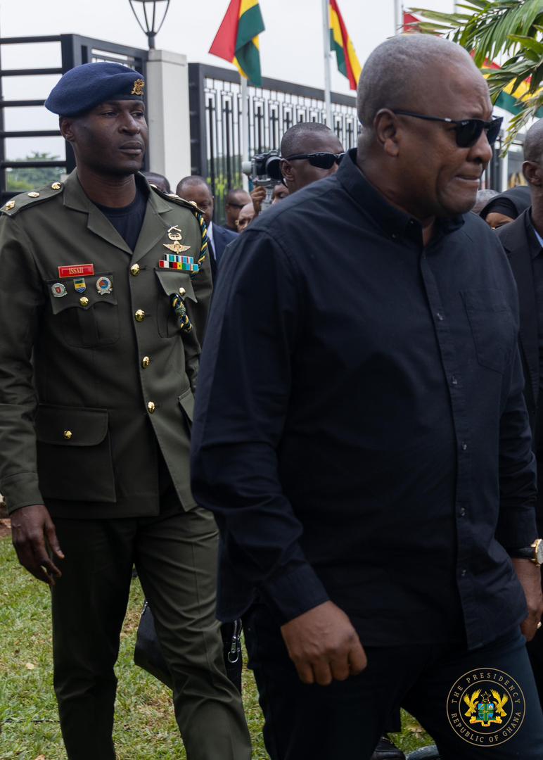 Helicopter crash victims 