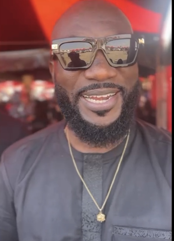 Kwabena Kwabena pays emotional tribute to Daddy Lumba