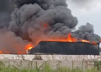 A/R: Fire destroys Santasi China City Mall