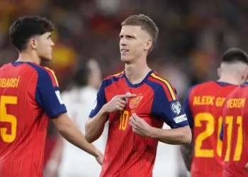 Spain seal finals spot despite Turkey draw