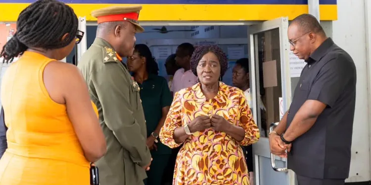 Vice President pays visit to victims of the El-Wak stampede