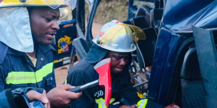 16 hospitalised after head-on collision at Nyamebekyere