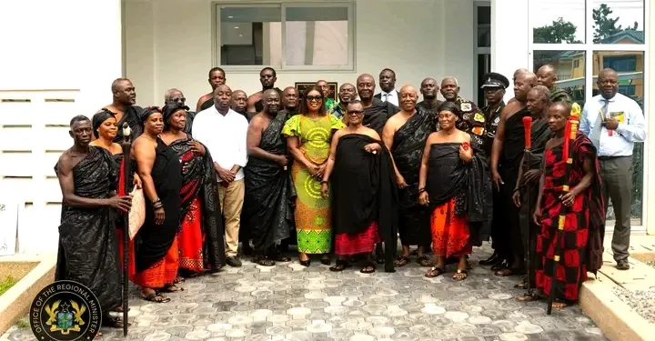 Regional Minister calls for peace in Kwahu, pledges to resolve chieftaincy disputes