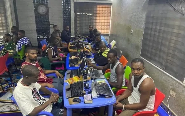 32 Nigerians arrested in joint swoop by Cyber Security Authority and National Security