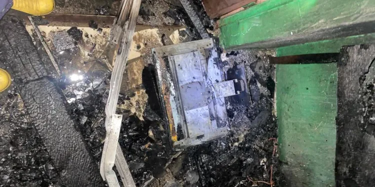 Fire destroys shops at Akyem Kukurantumi