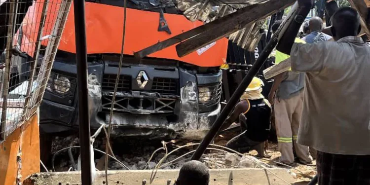 Fire fighters prevent major explosion as tanker veers off road in Hohoe