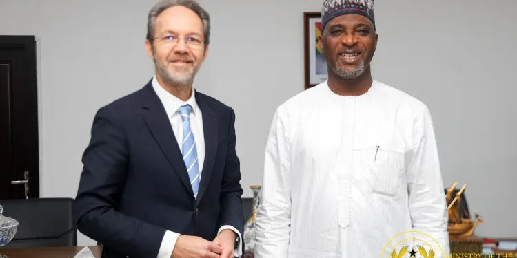 New UK High Commissioner meets Interior minister to boost cooperation