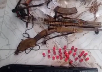 A/R: 3 suspected armed robbers killed; 2 flee 