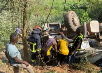 One dead, two injured in cement truck accident on Accra-Kumasi highway