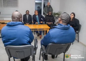 Foreign Minister visits detained Ghanaian nationals caught in Russia-Ukraine war