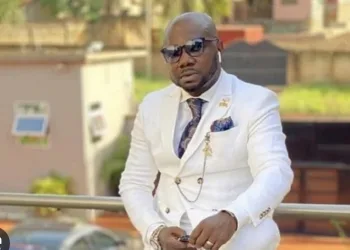 Ghanaian fashion influencer exposes shocking theft by former houseboy